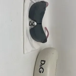 D&G Sunglasses with dust bag and case. Vintage Y2K Dolce & Gabbana Sunglasses GB 2136 G51 With Case  main image 2